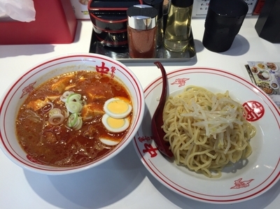 「冷やし五目蒙古タンメン 880円」@蒙古タンメン中本 草加店の写真