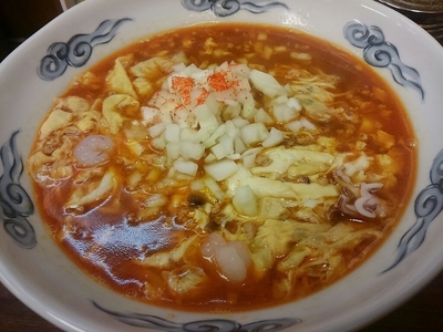 「ふわふわたまごの担々麺　700円＋大盛り100円」@中華料理 五十番の写真