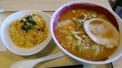 「信州みそとんこつらーめん」@信州味噌ラーメン なかせんどう 恵那峡SAの写真