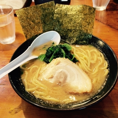 「醤油ラーメン」@横浜家系ラーメン 檜家の写真