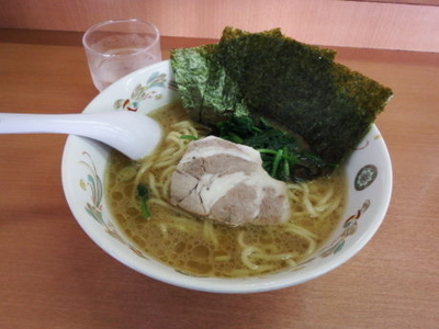 「ラーメン」@うえむらや 霧が丘店の写真