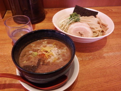 「とろりつけそば（２３０ｇ）」@味箪笥の写真