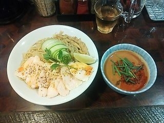 「【夏限定】冷やっと辛い！鶏つけめん（大盛り）」@麺や 庄のの写真