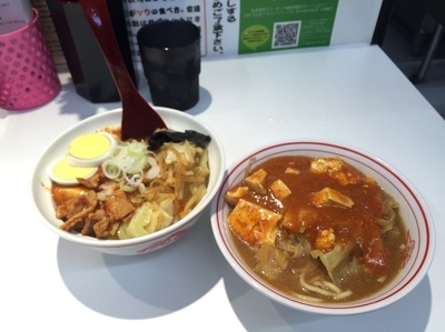 「半蒙古タンメンと半蒙古丼セット 880円」@蒙古タンメン中本 草加店の写真