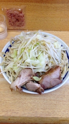 「大ラーメン」@ラーメン二郎 環七新新代田店の写真