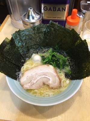「塩ラーメン＋海苔ダブル」@壱六家 大森店の写真