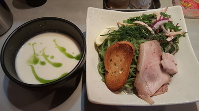 「【限定】野辺地のかぶとローストポークの冷たいつけそば￥850」@中華蕎麦 瑞山（ZUIZAN）の写真