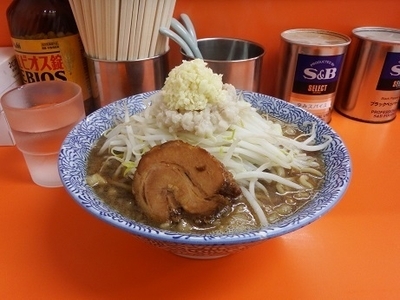 「ラーメン醤油」@ブタキング 大麻R12店の写真