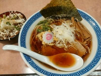 「【煮干し中華そば(並盛・120g)750円】→600円」@特級豚骨 中華そば湊生の写真