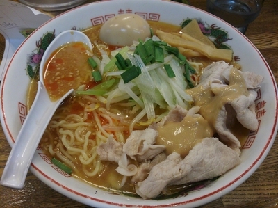 「【限定】ツメタイシンシュウミソラアメン　＋味玉：サービス券」@らあめん 寸八 総本店の写真