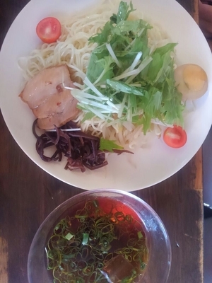 「冷やし中華っぽいつけ麺　750円」@袈裟丸家の写真