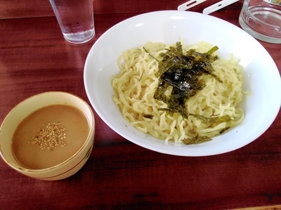 「夏季限定 冷やしごまつけ麺」@手打ラーメン かなざわの写真