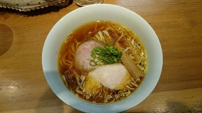 「醤油ラーメン」@ラーメン屋 トイ・ボックスの写真