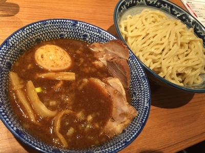 「特製濃厚つけ麺 大【1050円】」@七匹の子ぶた 京王府中SC店の写真