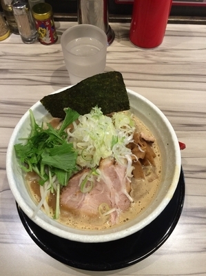 「魚介濃厚 中華そば」@つけ麺 中華そば 昇輝丸の写真