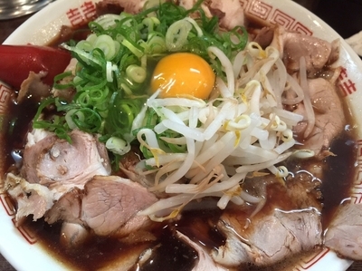 「特大新福チャーシューそば」@新福菜館 麻布十番店の写真