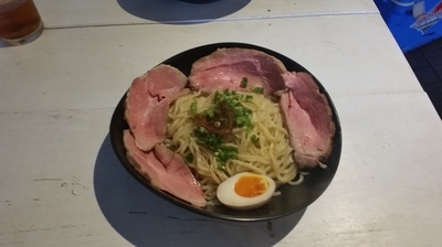 「海老カレー混ぜソバ特盛 チャーシュー３枚」@麺や 海老庵の写真