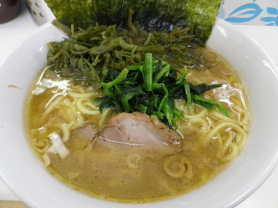 「ラーメン並＋くきわかめ」@甲子家の写真