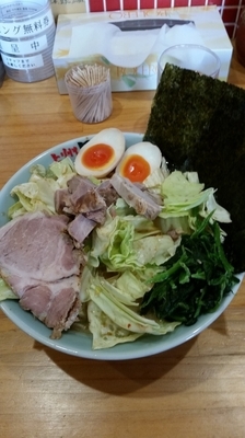 「キャベチャー870円＋味玉100円＋中ライス150円」@らーめん 田中家の写真