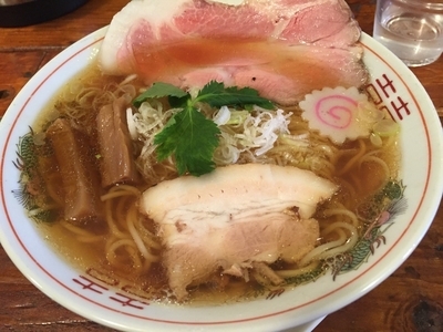 「煮干しょうゆ」@麺屋ソミーズの写真