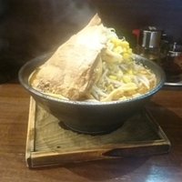 びっくりチャーシュー味噌らー麺(1090)