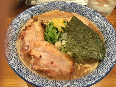 「濃厚中華そば」@道玄坂マンモスの写真