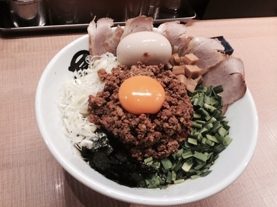 「台湾まぜそば　チャーシュー＆味玉」@麺や マルショウ 江坂店の写真