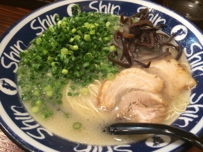 「ネギラーメン」@博多ラーメン ShinShin 博多デイトス店の写真