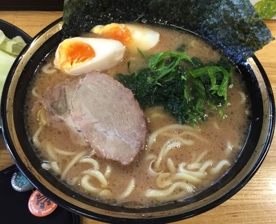 「ラーメン＋玉子＋キャベチャー（￥600＋￥90＋￥90）」@八家本陣の写真