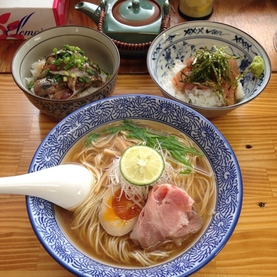 「【1周年限定】金目鯛と煮干の中華そば(金目茶漬け付き) いわ」@中華そば よしかわの写真