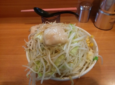 「プチ二郎  ニンニク少な目ヤサイマシマシ脂」@ラーメン二郎 八王子野猿街道店2の写真