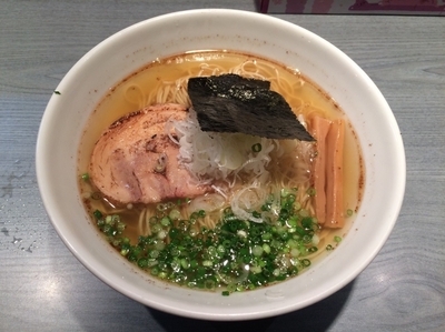 「煮干蕎麦  塩（細麺  バラ巻きチャーシュー）」@喜乃壺の写真