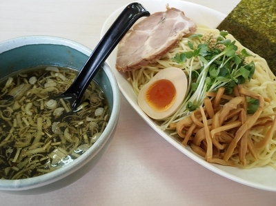 「にぼし出汁つけそば」@あぢとみ食堂の写真