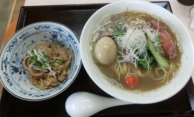 「【一周年限定】イカと煮干の中華ソバ　エグミ・・・」@中華そば よしかわの写真