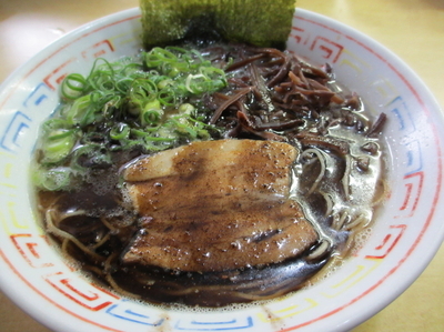 「黒豚骨らーめん(醤油)¥720」@九州大牟田ラーメン 柳屋 三ツ境店の写真
