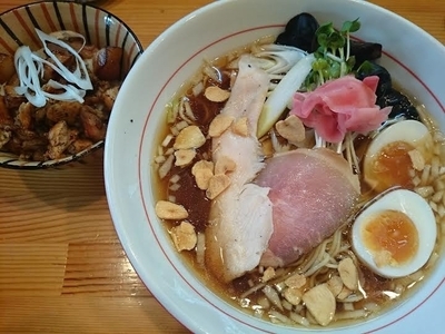 「【平日限定】冷やしラーメン＋ミニチャーシュー丼＝￥950」@麺笑 コムギの夢の写真
