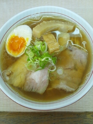 「煮干ししょうゆらーめん」@営利庵の写真