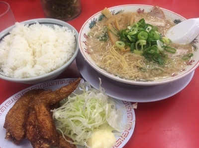 「手羽先唐揚げ定食」@ラーメン魁力屋 霧が丘店の写真
