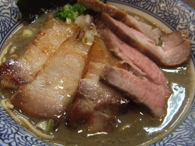 「チャーシュー極上濃厚煮干しそば　９８０円」@煮干しつけ麺 宮元の写真