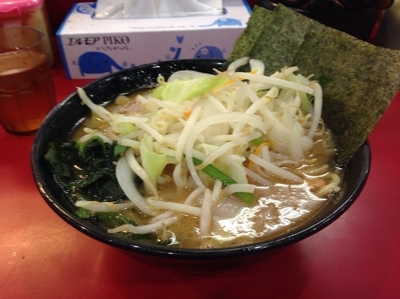 「ラーメン 野菜盛り」@杉田家 千葉祐光店の写真