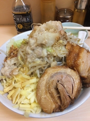 「汁なし・チーズ(ニンニク、アブラ、カラメ)」@自家製ラーメン 大者の写真