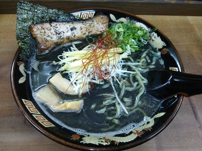 「黒鯵醤油ラーメン」@ラーメン ヌプチェの写真