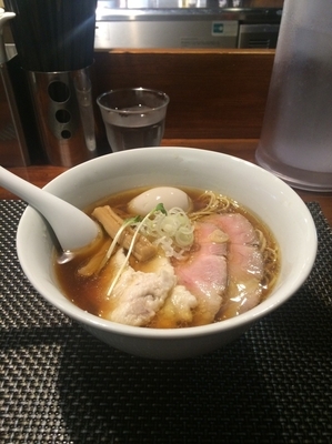 「特製鶏そば」@らぁ麺 やまぐちの写真