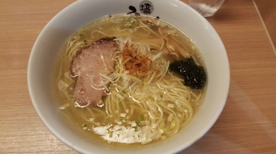 「塩ラーメン」@塩専門 ひるがお 東京駅店の写真
