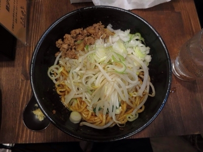 「油そば　660円」@麺処 花田 となりの写真