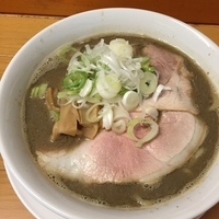 豚骨煮干し中華