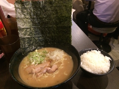 「魚介豚骨ネギ太ラーメン」@麺バカ息子の写真