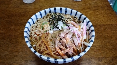 「冷にぼ・大盛り」@良温(Ra-on)の写真