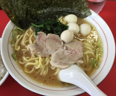 「ラーメン＋うずら玉子＋のり（￥680＋￥50＋￥50）」@豚八家の写真