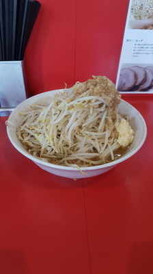 「ラーメン小680円(硬め、ヤサイニンニクアブラ)」@麺屋 桐龍の写真